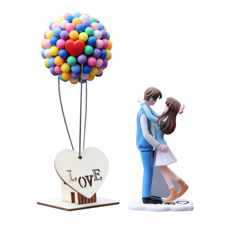 Adorable Couple Dashboard Ornament – Cute Romantic Car Decoration