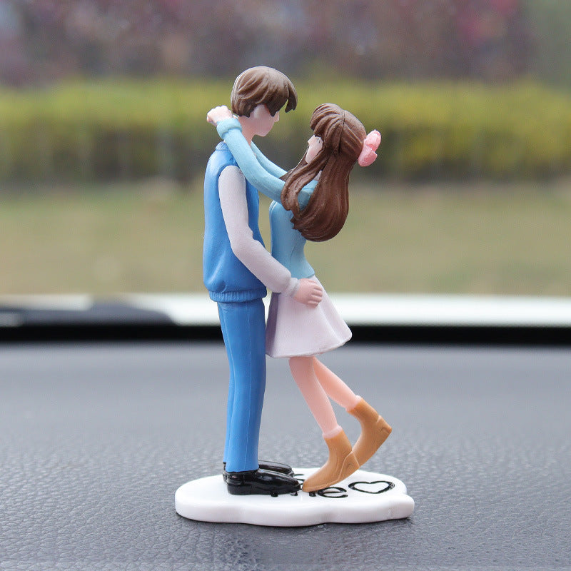 Adorable Couple Dashboard Ornament – Cute Romantic Car Decoration